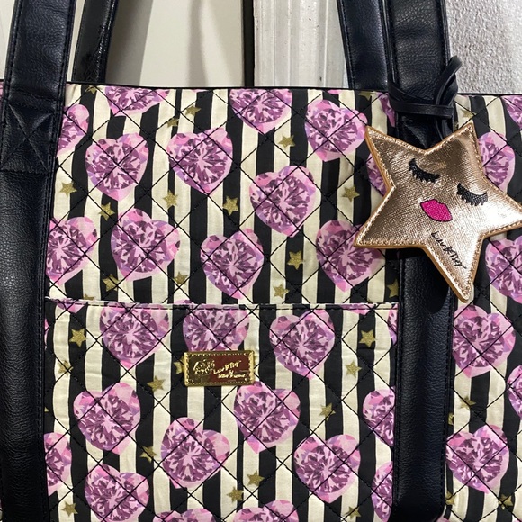 Betsy Johnson quilted black and white stripes with Purple Hearts weekender 18/13 - Picture 3 of 16